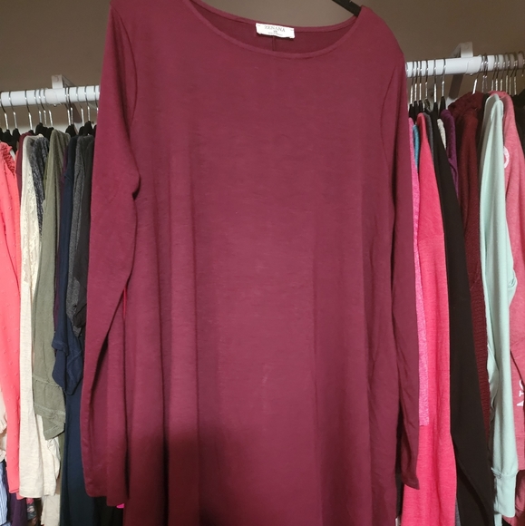 Top - Picture 3 of 3